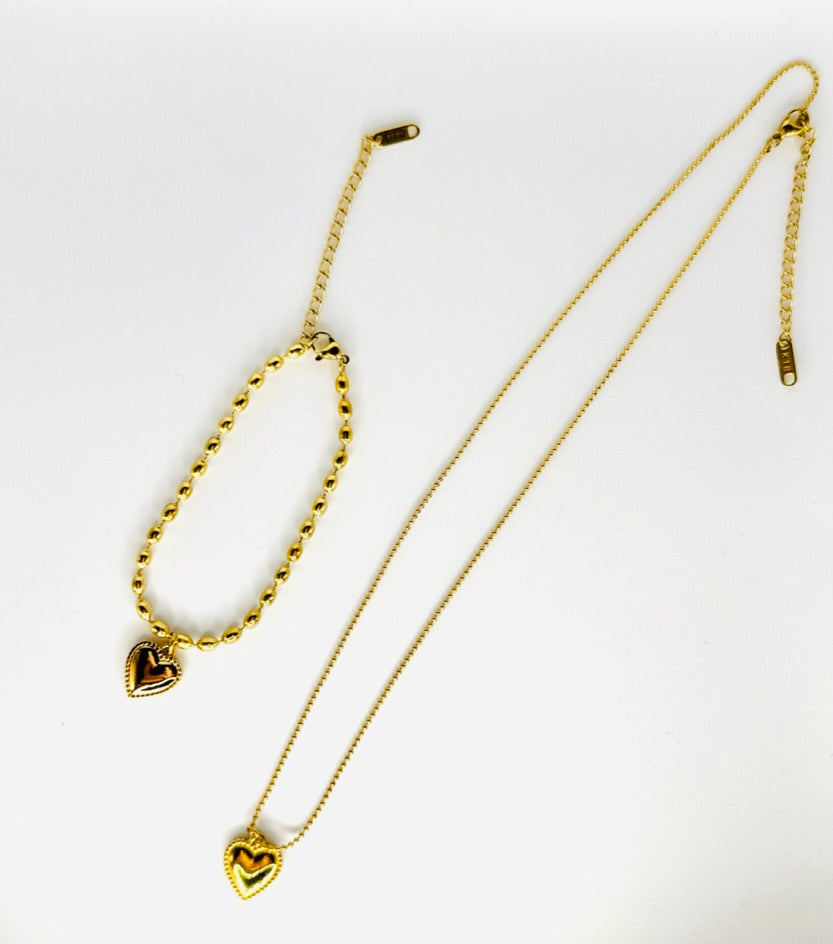 Cuore Necklace - 18k Gold Stainless Steel